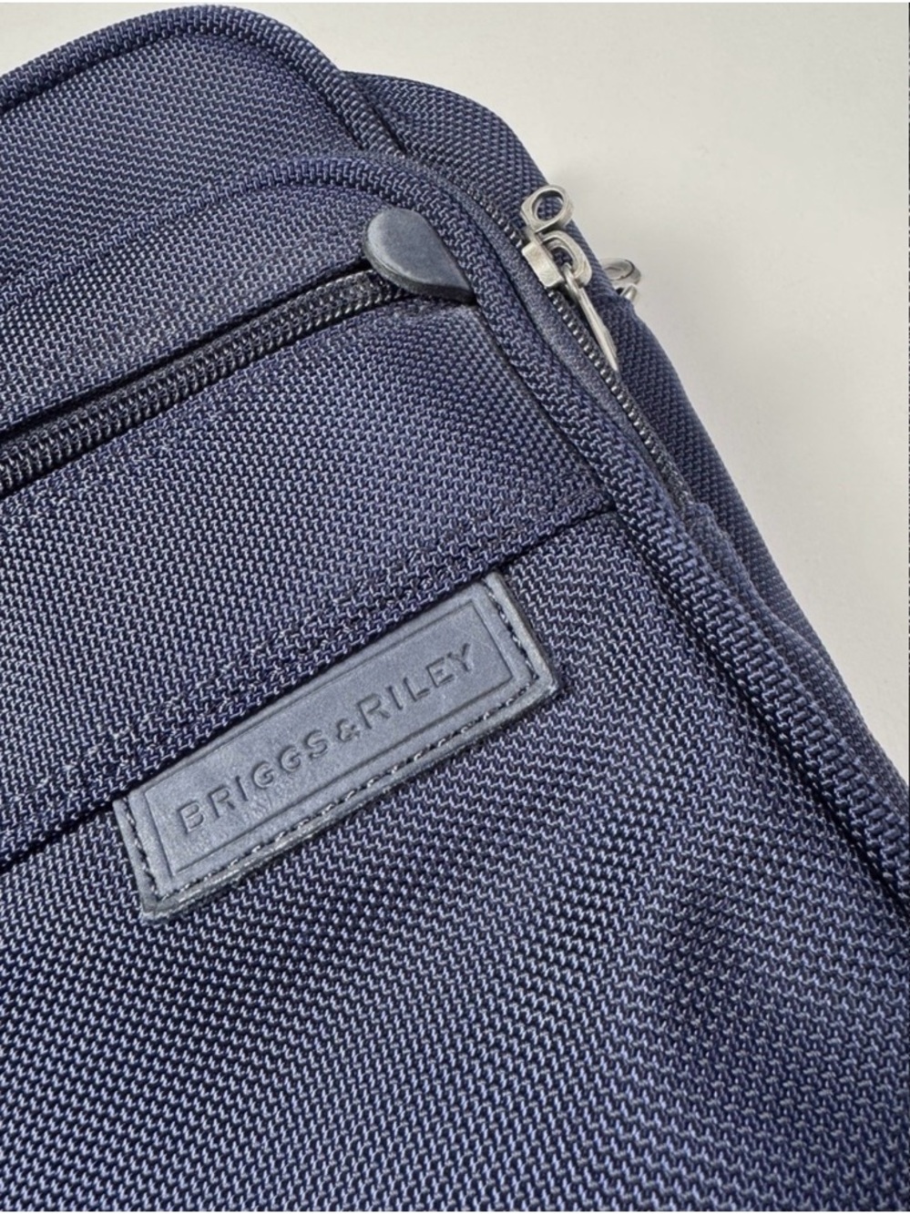 Briggs & Riley Baseline Cabin Bag | Navy | USA Designed - Picture 9 of 10